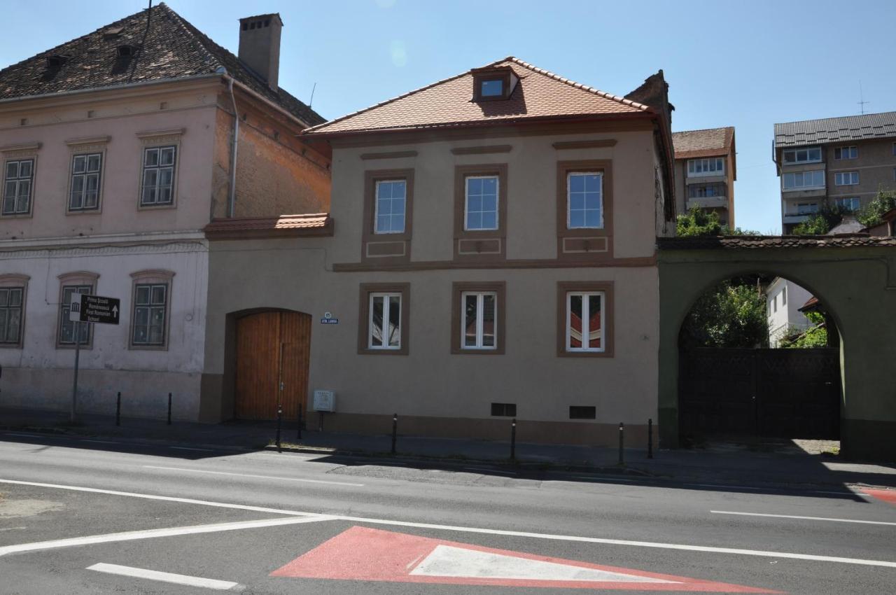 Evu Long Street Apartment Brașov Exterior foto
