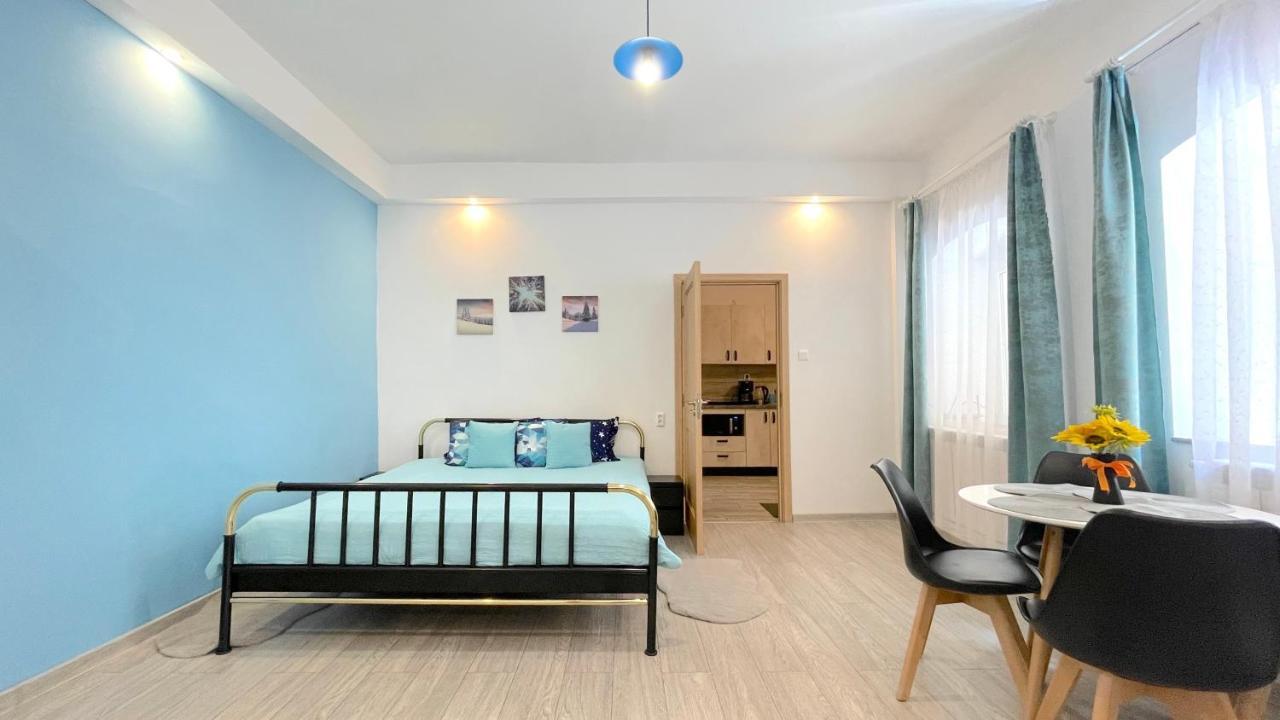 Evu Long Street Apartment Brașov Exterior foto